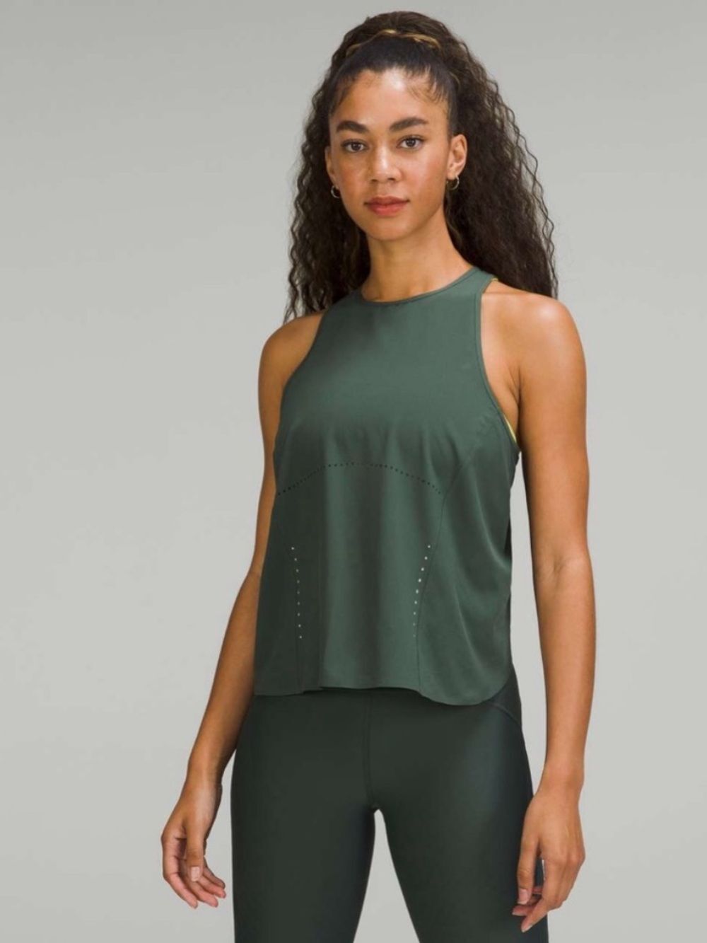 Lululemon Swift Ventilated Tank Green Womens 2